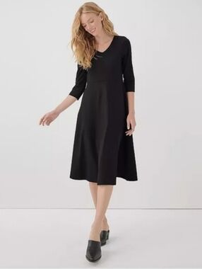 Pact Organic Cotton Fit And Flare Black V-Neck A-Line Midi Dress - Women Xxl